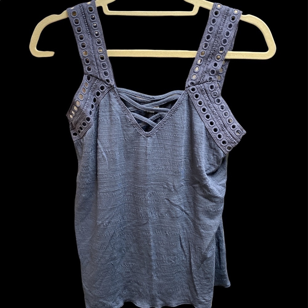 Maurice’s tank top blouse wide straps distressed hemline elastic back Sz small